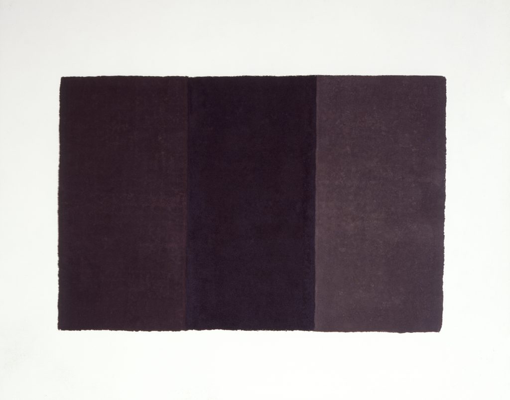 Vulkanasche, Kohle, Basalt, ist ein Werk von Helmut Dirnaichner aus dem Jahr 1991, in dem er drei schwarze Materien einander gegenüberstellt.